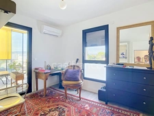 MONTELIMAR SUD - à vendre AppartementMONTÉLIMAR – APPARTEMENT CONTEMPORAIN, RÉSIDENCE RÉCENTE ET SÉCURISÉE  avec belle terrasse, garage et place de parking privative aérienne