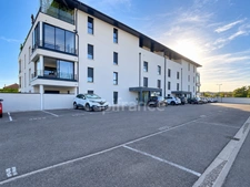MONTELIMAR SUD - à vendre AppartementMONTÉLIMAR – APPARTEMENT CONTEMPORAIN, RÉSIDENCE RÉCENTE ET SÉCURISÉE  avec belle terrasse, garage et place de parking privative aérienne