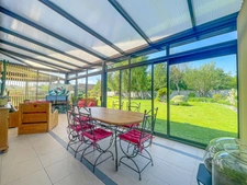 Dpt Pas-De-Calais(62) , à vendre propriété P(8) de 304m2 , terrain de 3000m2 ,double garages, véranda , pergola , cave à vins