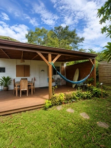 FORT-DE-FRANCE – Villa avec piscine et bungalow indépendant 