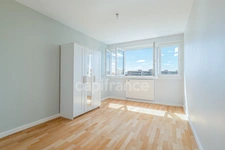 Appartement à vendre 4 pièces SAINTE FOY LES LYON (69)