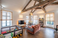 Maison à vendre 7 pièces LA JARRIE (17)