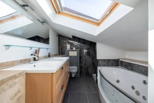 Maison à vendre 7 pièces LA JARRIE (17)