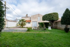 Maison à vendre 7 pièces SAINT MEDARD D'AUNIS (17)