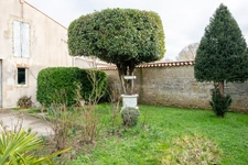 Maison à vendre 7 pièces SAINT MEDARD D'AUNIS (17)