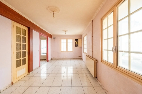 Maison à vendre 4 pièces LA JARRIE (17)