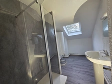 Immeuble à vendre SAINT SORNIN LEULAC (87)
