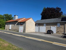 Immeuble à vendre SAINT SORNIN LEULAC (87)