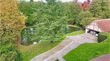A charming and characterful farmhouse, Les Bordes area, near the Orléans Forest