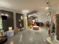 Local commercial / Bureaux / Entrepôt de 776 m² sur un terrain de 2 540 m² – ILLKIRCH-GRAFFENSTADEN