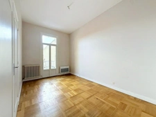BERGERAC CENTRE – IMMEUBLE DE RAPPORT avec 3 superbes Appartements de Standing