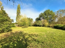 Maison à vendre 6 pièces VARENNES (24)