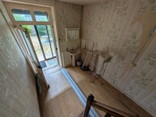 Maison en pierre à rénover : 8 457 m² de terrain et grand bâtiment d'exploitation – Le Teilleul