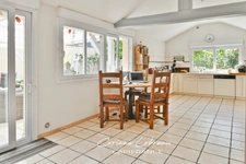 Maison de village avec bel espace extérieur
