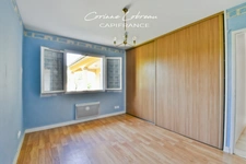 Maison de plain-pied, 3/4 chambres à MANZIAT (01)
