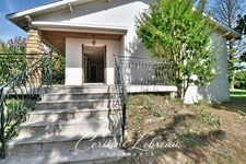 House for sale, 3-4 bedrooms, CRECHES SUR SAONE (71)