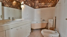 Property for sale 14 rooms in LA ROCHE VINEUSE