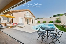Propriété d’exception avec piscine et vue remarquable sur les deux roches