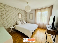Maison de plain-pied 131m2 - piscine - garages - grand jardin