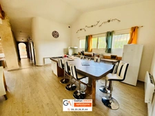 Maison familiale en pierre 184m2 de plain-pied 