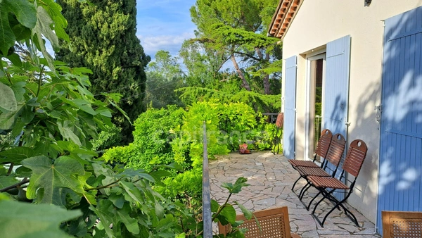 « Rare à Gignac – Maison de charme sur 1173 m², vue panoramique »