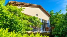 « Rare à Gignac – Maison de charme sur 1173 m² divisibles, vue panoramique »