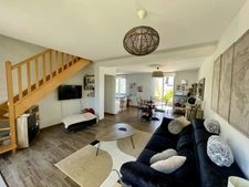 Maison à vendre 6 pièces  ()