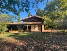 Maison à vendre 6 pièces  (4 chambres), piscine, carport