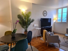 Dpt Gironde (33), à louer BORDEAUX appartement T3 MEUBLE