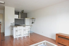 Appartement à vendre 2 pièces BORDEAUX Caudéran (33)avec jardin/terrasse et place de parking privative