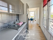 BORDEAUX (33) Quartier CHARTRONS Jardin Public / Apt T2 / entièrement Rénové