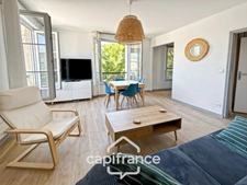 BORDEAUX (33) Quartier CHARTRONS Jardin Public / Apt T2 / entièrement Rénové