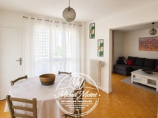 Le Havre (76) - Un appartement familial aux beaux volumes, avec 2 balcons et garage !