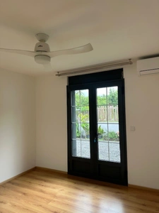 INVESTISSEMENT LOCATIF À FORTE RENTABILITÉ - MAISON RECENTE T5 À LA RIVIÈRE ST-LOUIS 