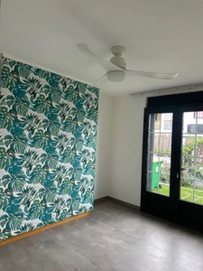 INVESTISSEMENT LOCATIF À FORTE RENTABILITÉ - MAISON RECENTE T5 À LA RIVIÈRE ST-LOUIS 