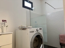 Bâtiment Professionnel/Mixte au Cœur de la Rivière Saint-Louis