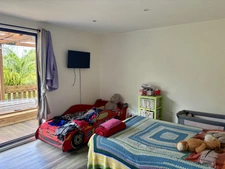 Maison familiale 160m² - 6 ch, 1 espace de travail, Piscine & Belle vue Océan, Terrain 400 M2, Sainte Rose - Bois Blanc﻿﻿