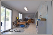 Local artisanal de 120 m² avec mezzanine – La Gaubretière (85130)