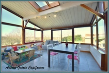  **Longère familiale rénovée avec dépendances et grand terrain – Saint Aubin des Ormeaux 85130**