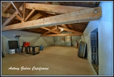 Local artisanal de 120 m² avec mezzanine – La Gaubretière (85130)