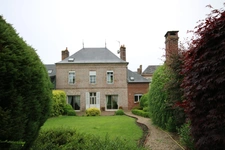  🏡 **Maison de caractère en centre-ville de Oisemont – 5 chambres – Terrain de 1 066 m²**