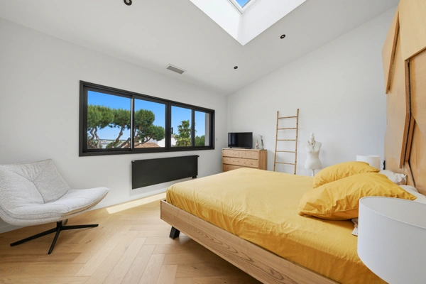 Maison à vendre 7 pièces PEROLS sur 1800m2 de terrain (34)
