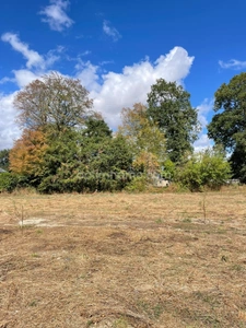 Terrain hors lotissement de 1 498 m² à Ploërmel