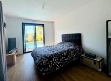 MESQUER - A VENDRE MAISON DE PLAIN-PIED - PROCHE PLAGES ET COMMERCES - PISCINE - 3 CHAMBRES