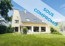 MESQUER- A 100 M DE LA MER ET ACCES À PIED AUX COMMERCES - A VENDRE MAISON 7 CHAMBRES - 200 m2 HAB - PISCINE - JARDIN SANS VIS À VIS - GARAGE