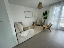 SAINT NAZAIRE -  A VENDRE APPARTEMENT T4 - DANS QUARTIER AGRÉABLE ET FAMILIAL - PROCHE TOUTES COMMODITÉS - DERNIER ÉTAGE - 3 GRANDES TERRASSES - 2 PARKINGS + LOCAL A VÉLO