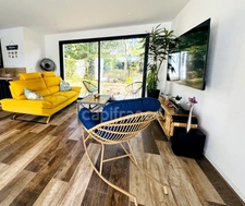 MESQUER - A VENDRE MAISON DE PLAIN-PIED - PROCHE PLAGES ET COMMERCES - PISCINE - 3 CHAMBRES