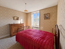 MAISON DE VILLE À RÉNOVER DE 110 M² – 4 CHAMBRES – ATELIER DE 98 M² – TERRAIN CLOS ET ARBORÉ DE 1 006 M²