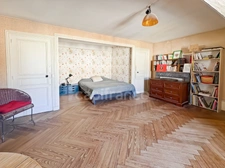 VILLAGE HOUSE OF APPROXIMATELY 200 M2, 4 BEDROOMS, GARAGE, AND ENCLOSED LAND OF 694M2
