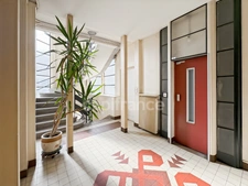 APPARTEMENT DE 133,95 M² AVEC BALCON, CAVE ET GRENIER – CENTRE-VILLE DE ROANNE